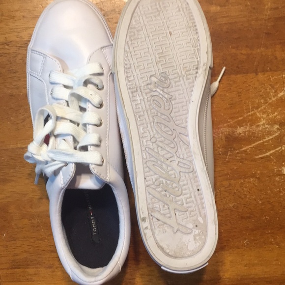 tommy hilfiger shoes - Picture 3 of 6